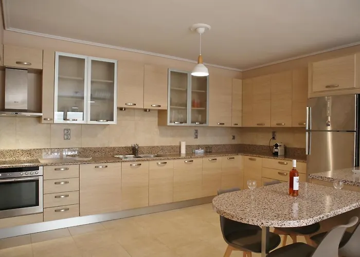 Lefkada Dikran's * נידרי