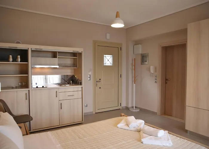 Lefkada Dikran's * Νυδρί