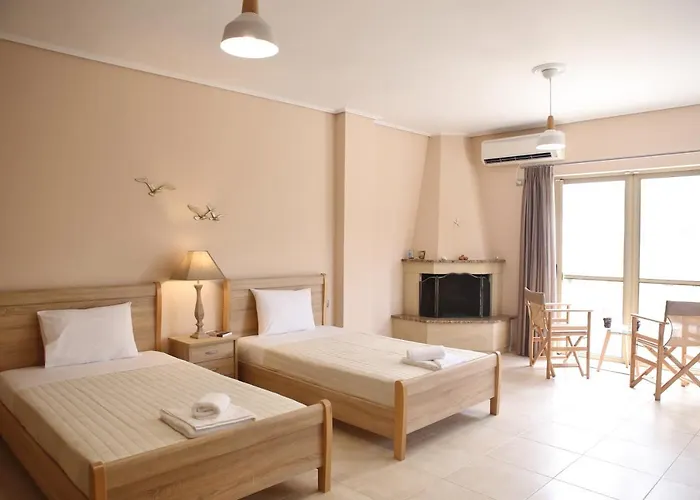 Lefkada Dikran's Nydri (Lefkada)